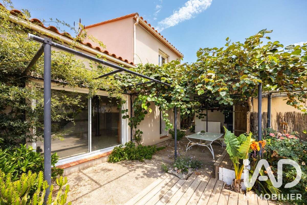 Photo 2 - Maison à ELNE