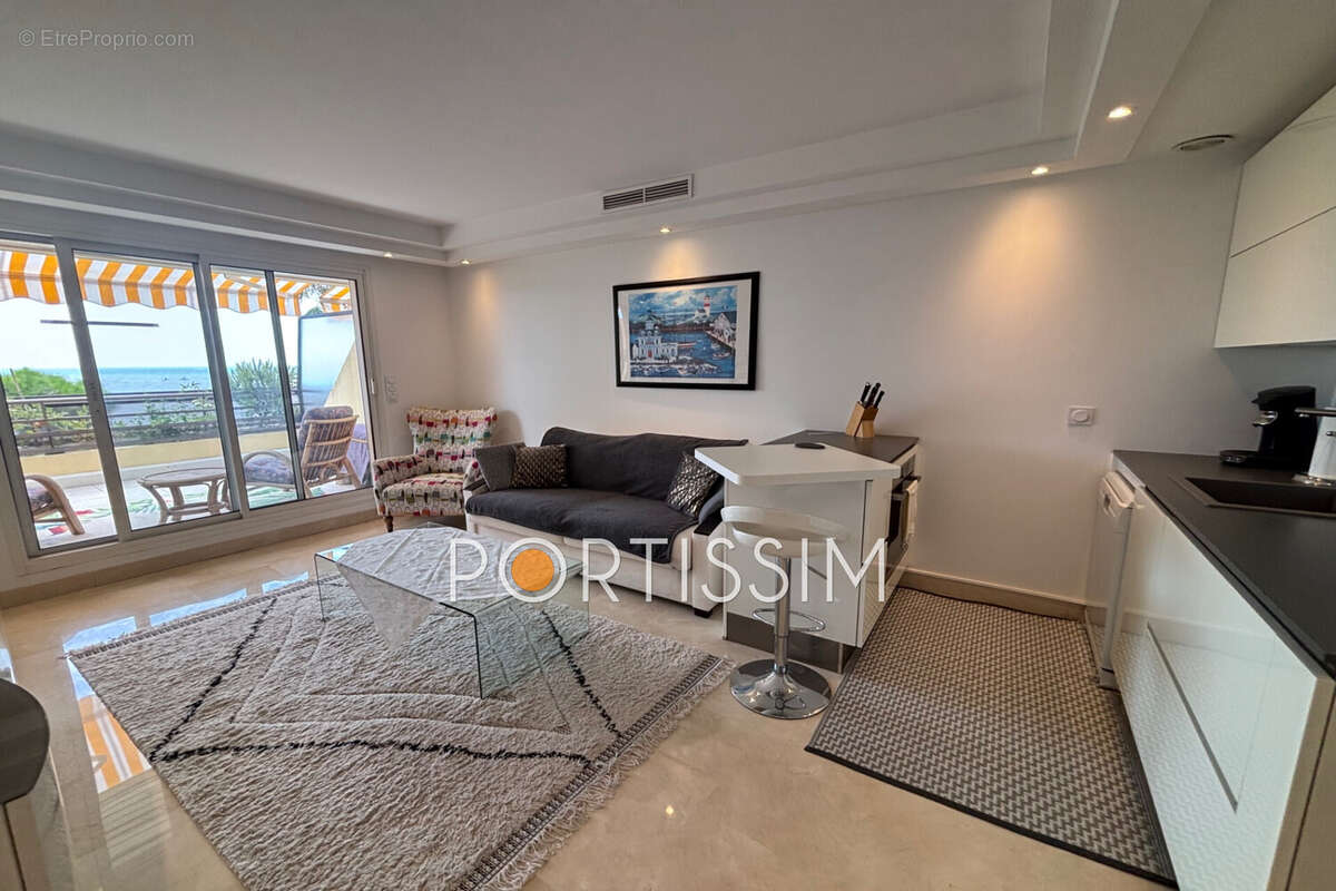 Appartement 41 m² à Saint-Laurent-Du-Var  - photo 5