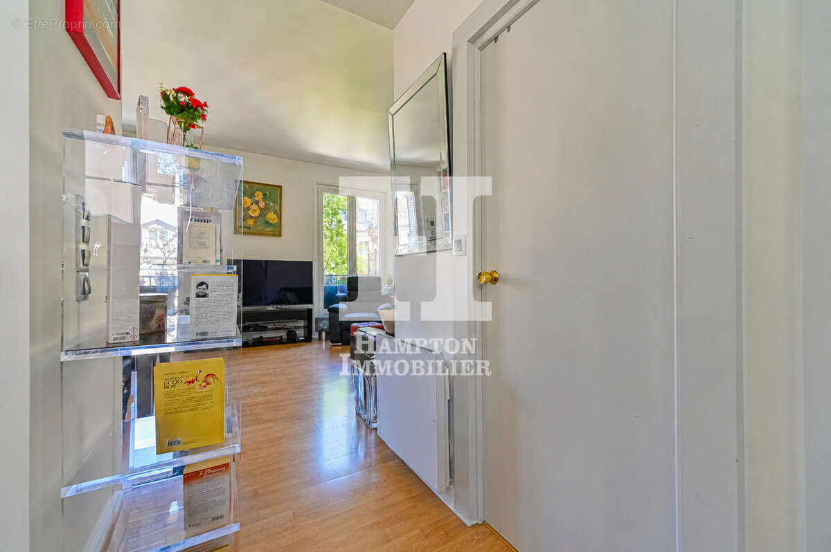 Marché Secrétan / Avenue Secrétan. Charmant 2 pièces de 54,31m² - photo 7