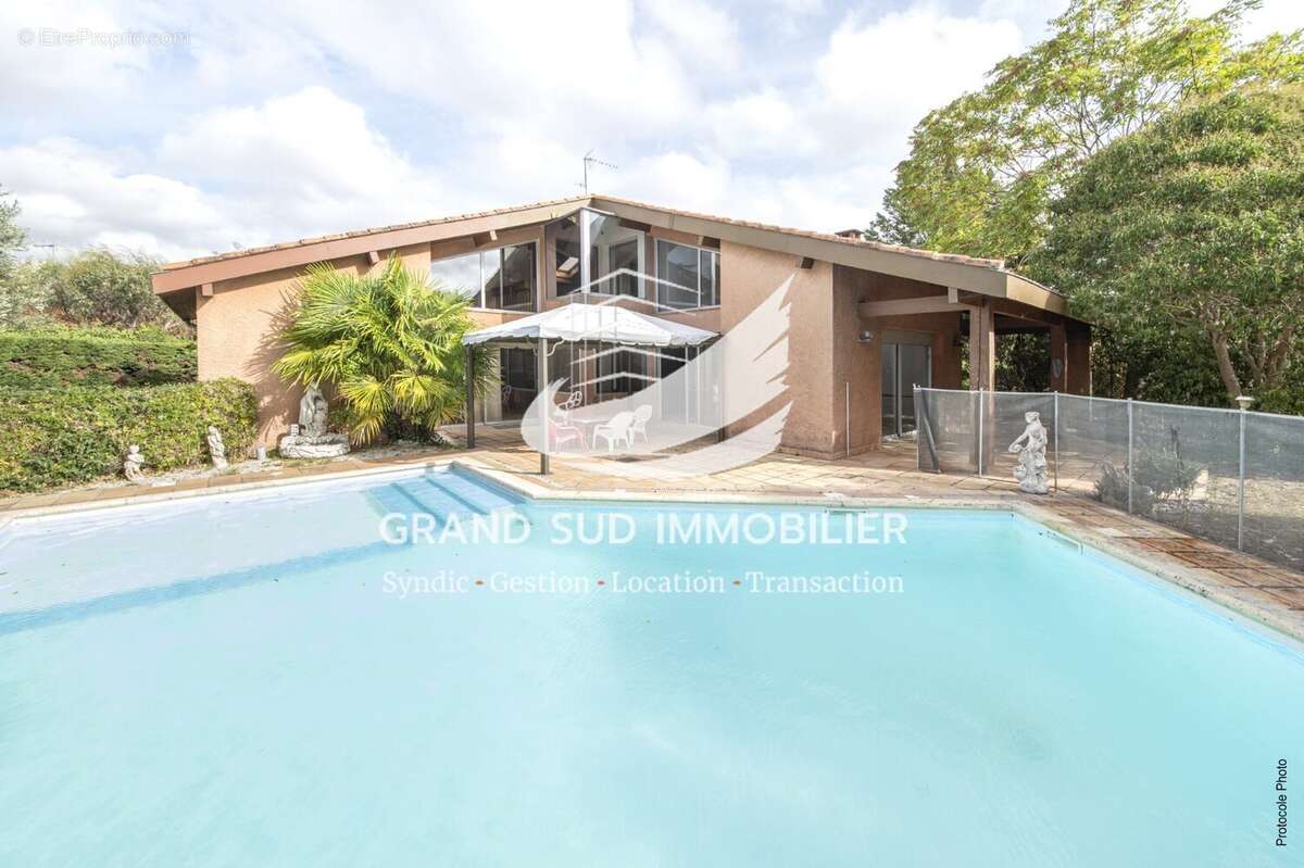 Maison à RAMONVILLE-SAINT-AGNE