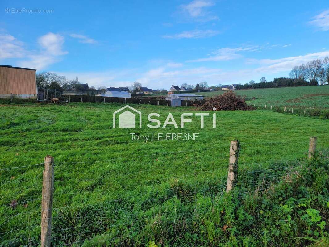 Photo 4 - Terrain à SAINT-BARNABE