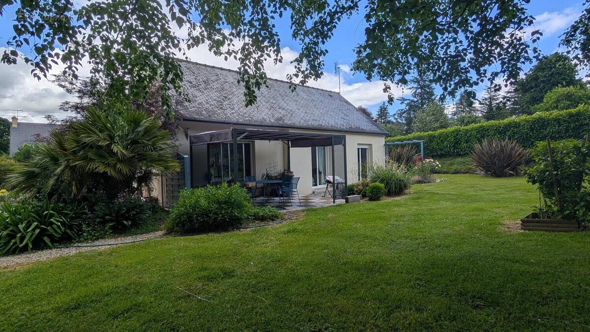 Photo 1 - Maison à PLOUNEVEZ-QUINTIN