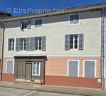 Appartement à PONT-DE-VEYLE