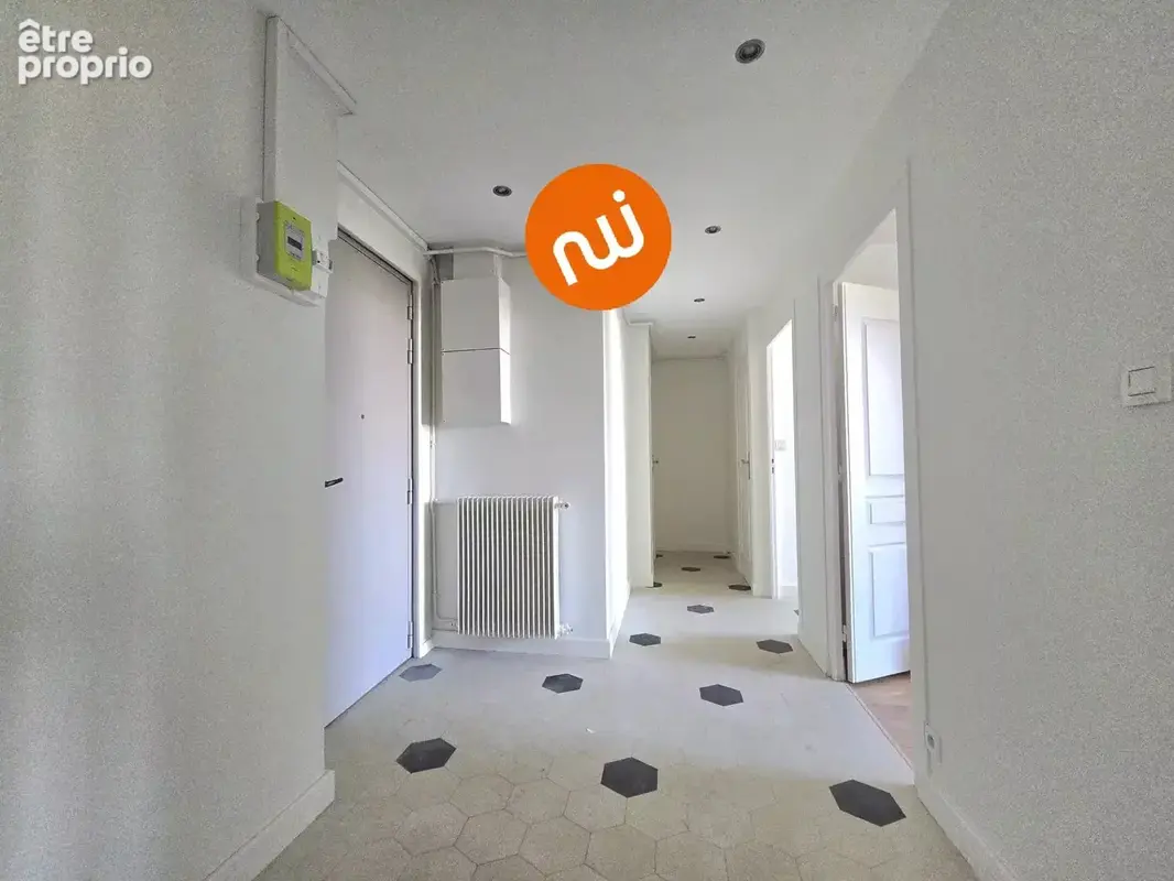 DERNIER ETAGE - T2 de 50 m² rénové – Tassin-la-Demi-Lune, à 200 m de l’Horloge - photo 6
