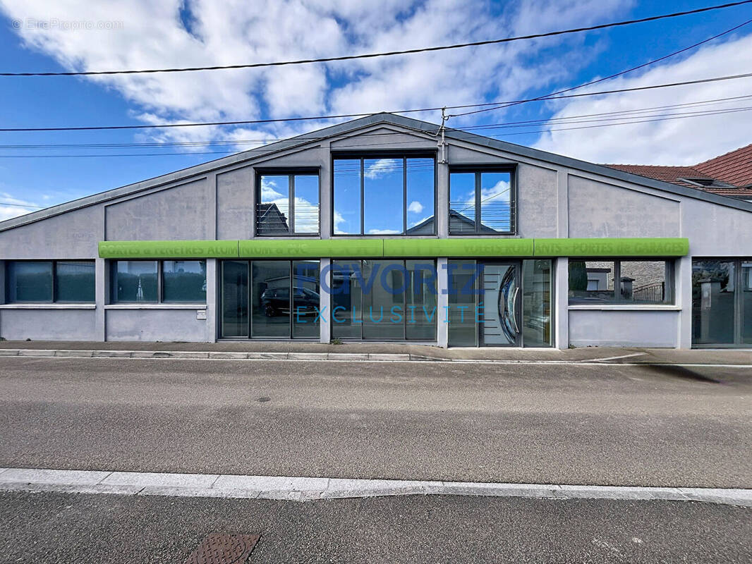 Commerce à CHAUMONT