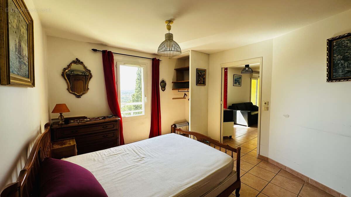 Appartement à BORMES-LES-MIMOSAS