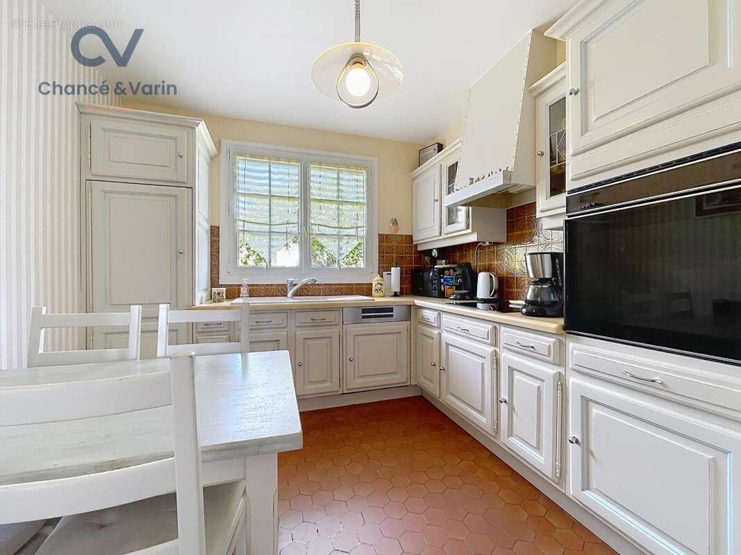 Maison 128 m² à Ouilly-Le-Vicomte  - photo 6