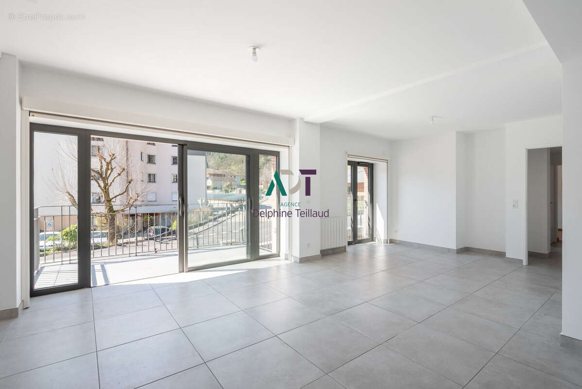 Appartement à SAINT-MARTIN-D'URIAGE