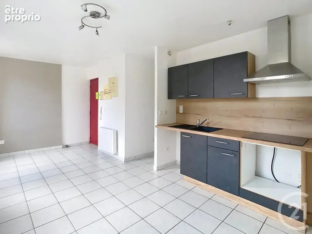 Appartement 2 pièces 35 m² à vendre à Gisors (27140) - photo 2
