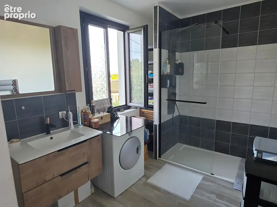 Maison 2 appartements et local commercial - photo 11