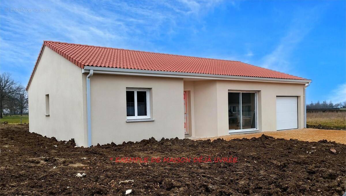 Maison à CHARMEIL