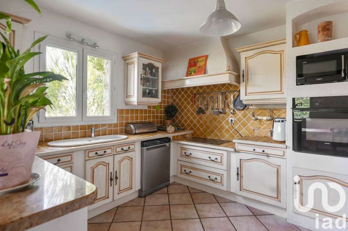 Photo 5 - Maison à PEYPIN