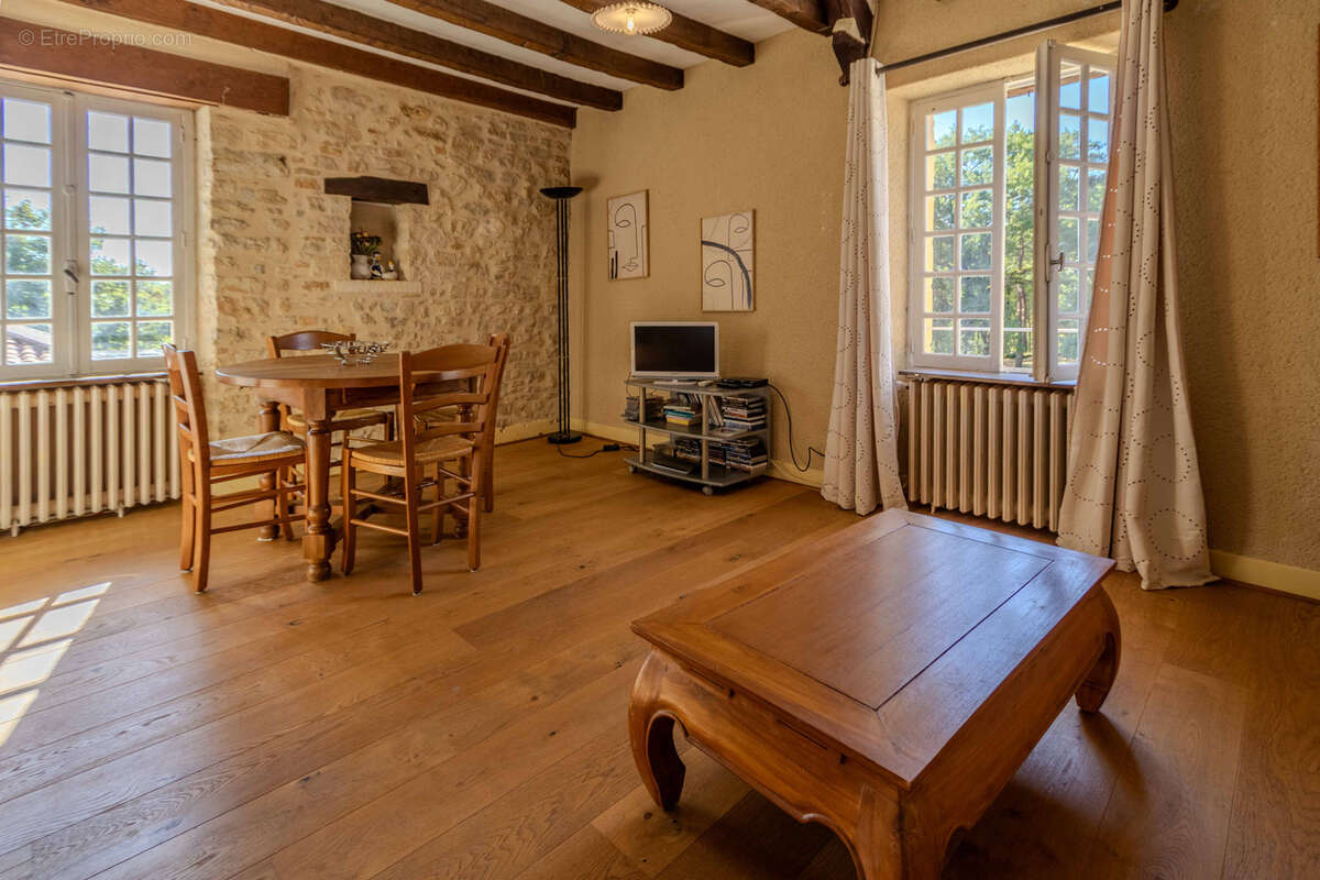 Maison à SARLAT-LA-CANEDA