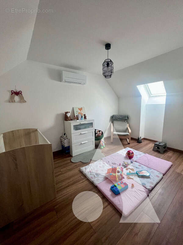 Maison à CHARMONT-SOUS-BARBUISE