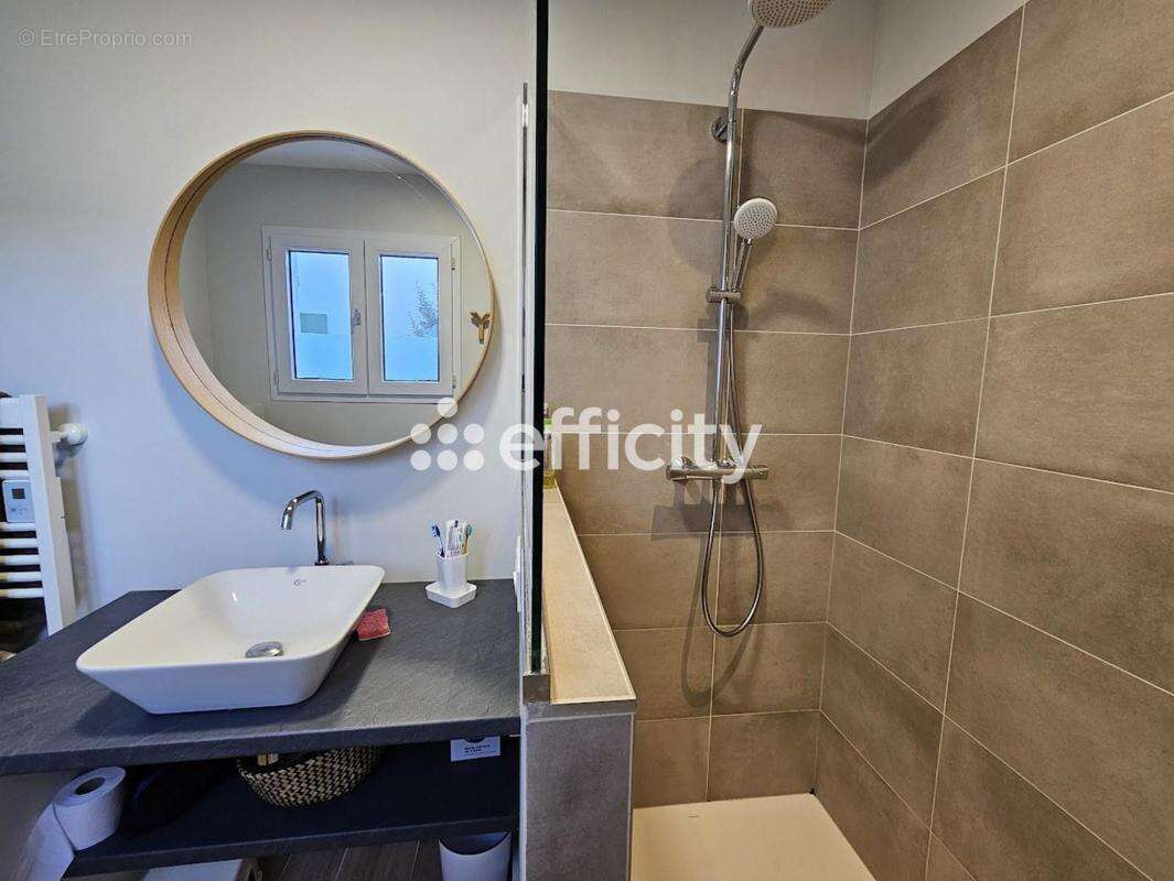 Maison à SAINT-MARTIN-DE-RE