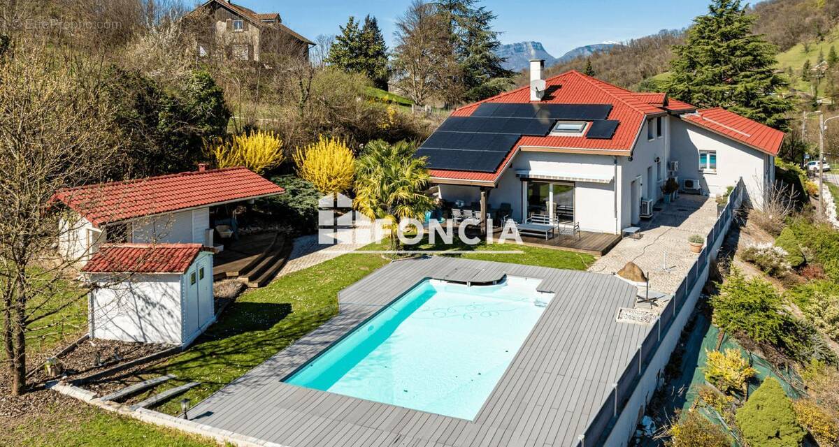 Maison à BRIE-ET-ANGONNES