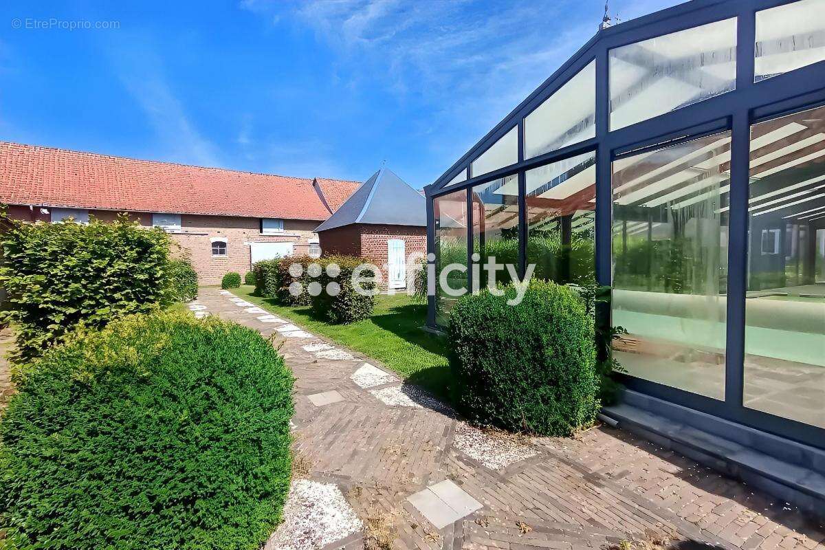 Maison 224 m² à Maizicourt  - photo 3