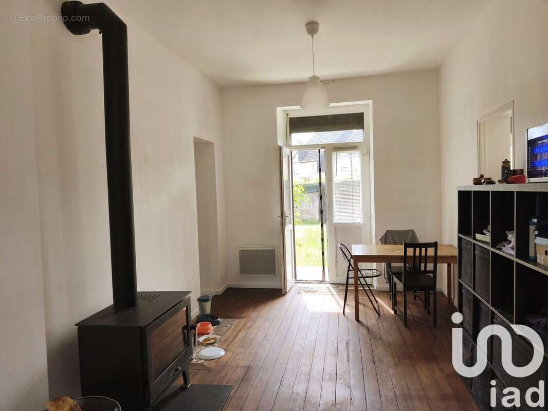 Photo 2 - Maison à HIRSON