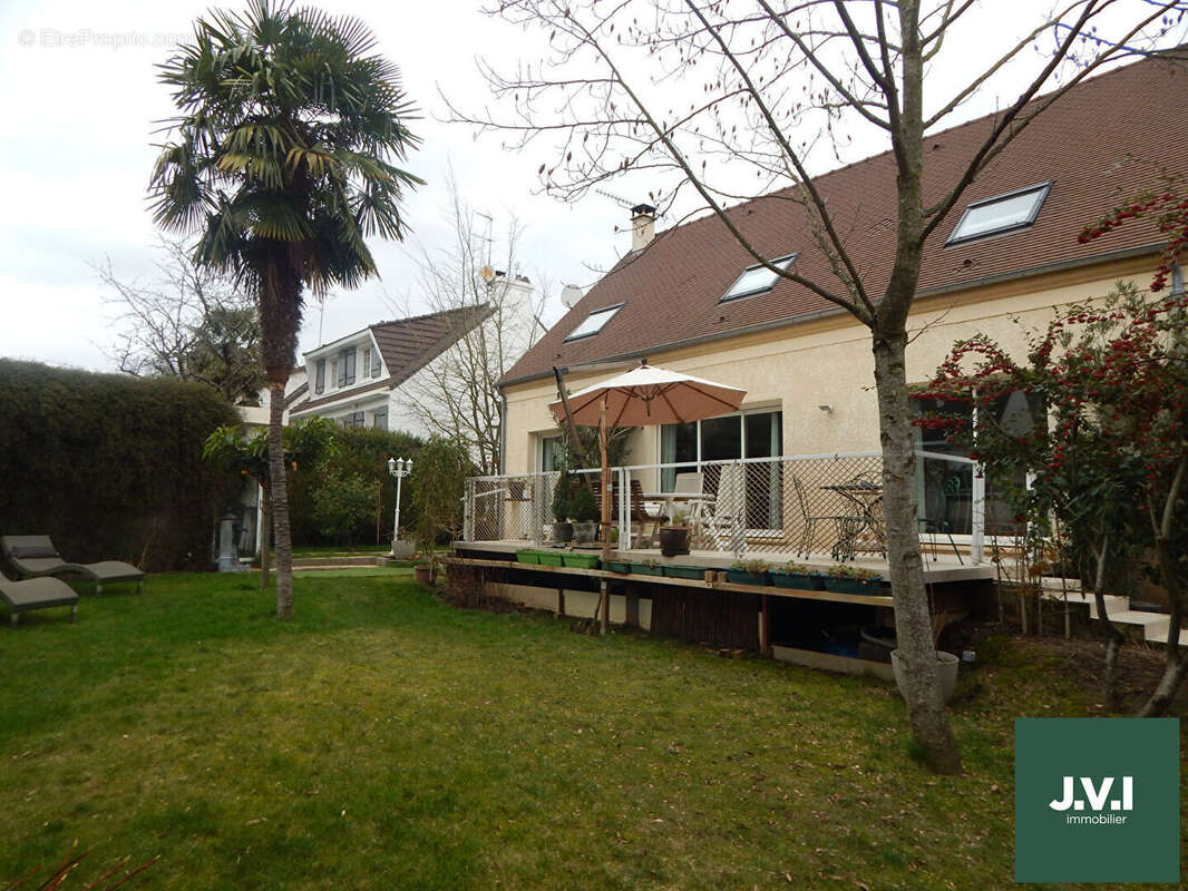 Maison à SAINT-BRICE-SOUS-FORET