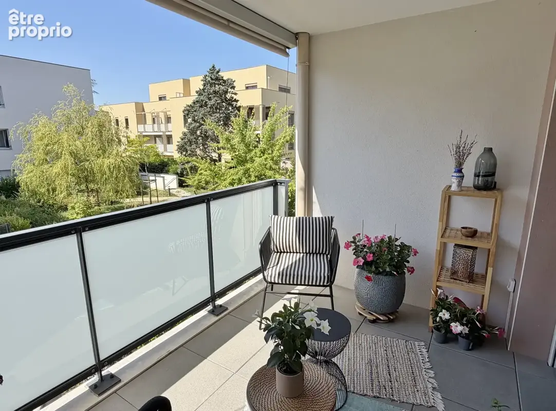 Appartement à CRAPONNE