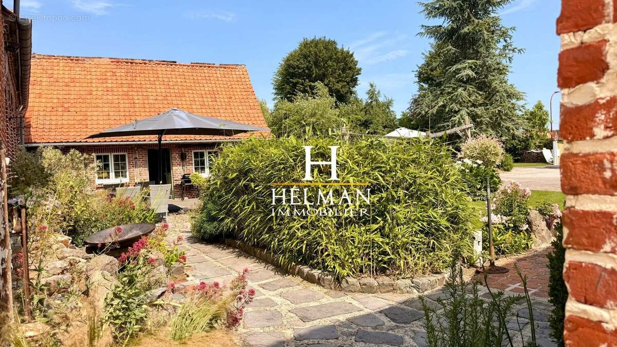 Maison à BLARINGHEM