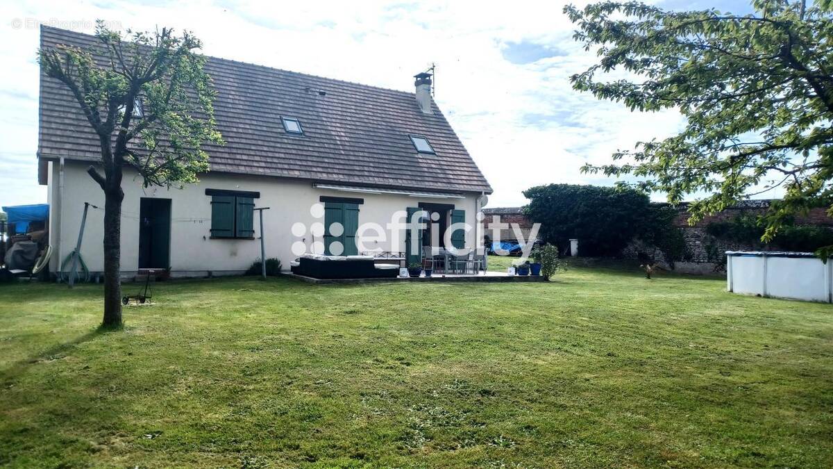 Maison à GASNY