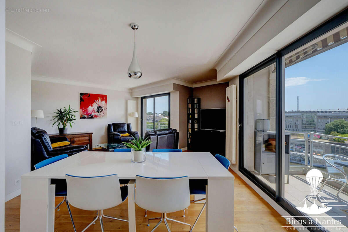 Appartement à NANTES