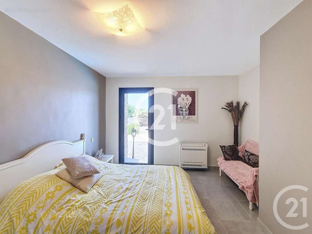 Maison à LATOUR-BAS-ELNE