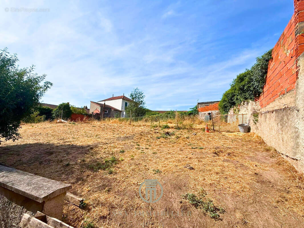 Maison deux chambres idéale pour investisseurs ou primo-accédants - photo 8