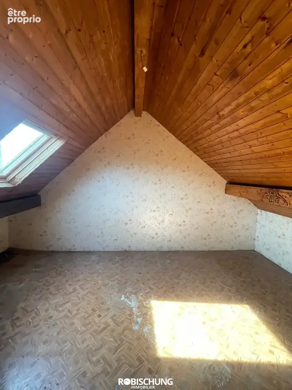 RECHESY : Maison de 101 m2 à rénover - photo 3