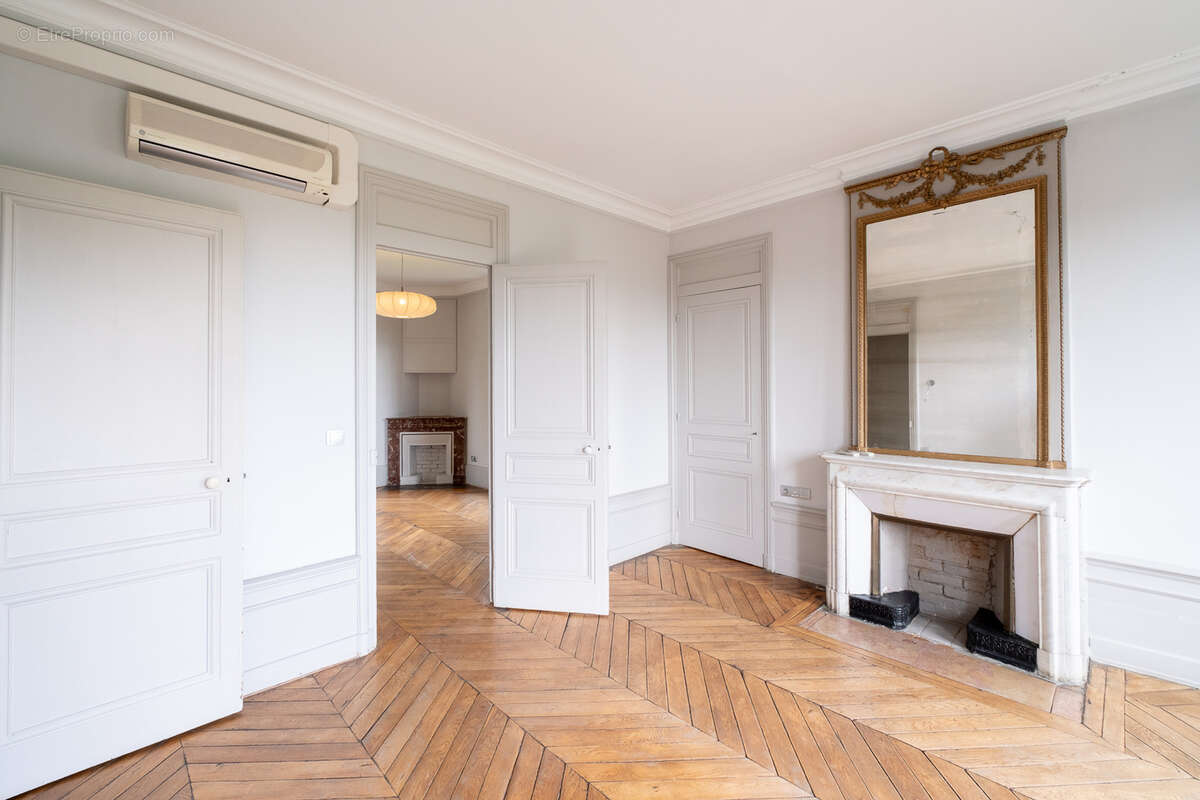 Maison à CALUIRE-ET-CUIRE