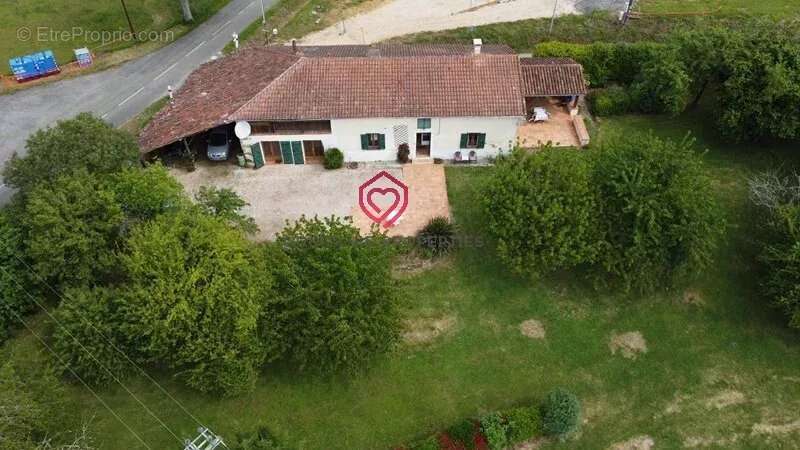 Maison lumineuse face aux Pyrénées - photo 6