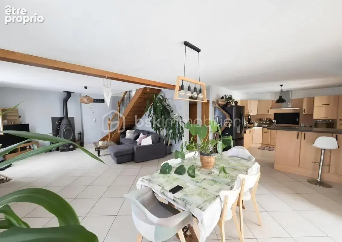 Maison Familliale T5 avec piscine - photo 3