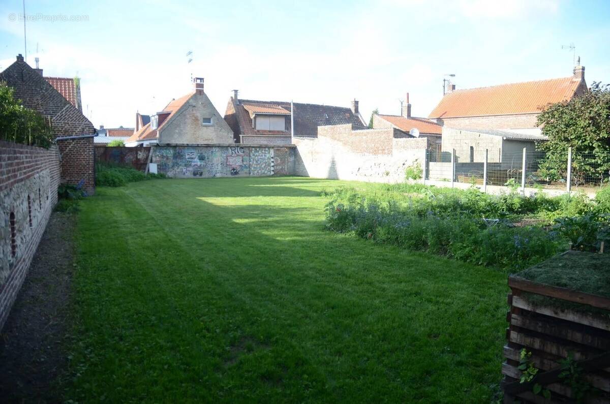 Terrain à CAMBRAI