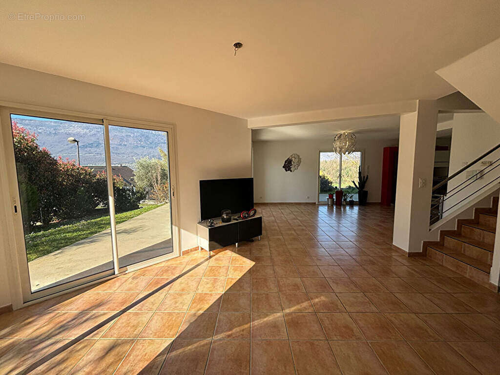Maison Viviers Du Lac 4 pièce(s) 120 m2 - photo 3