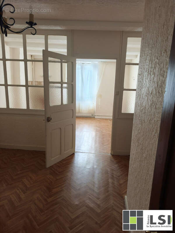 Maison à LE MONASTIER-SUR-GAZEILLE