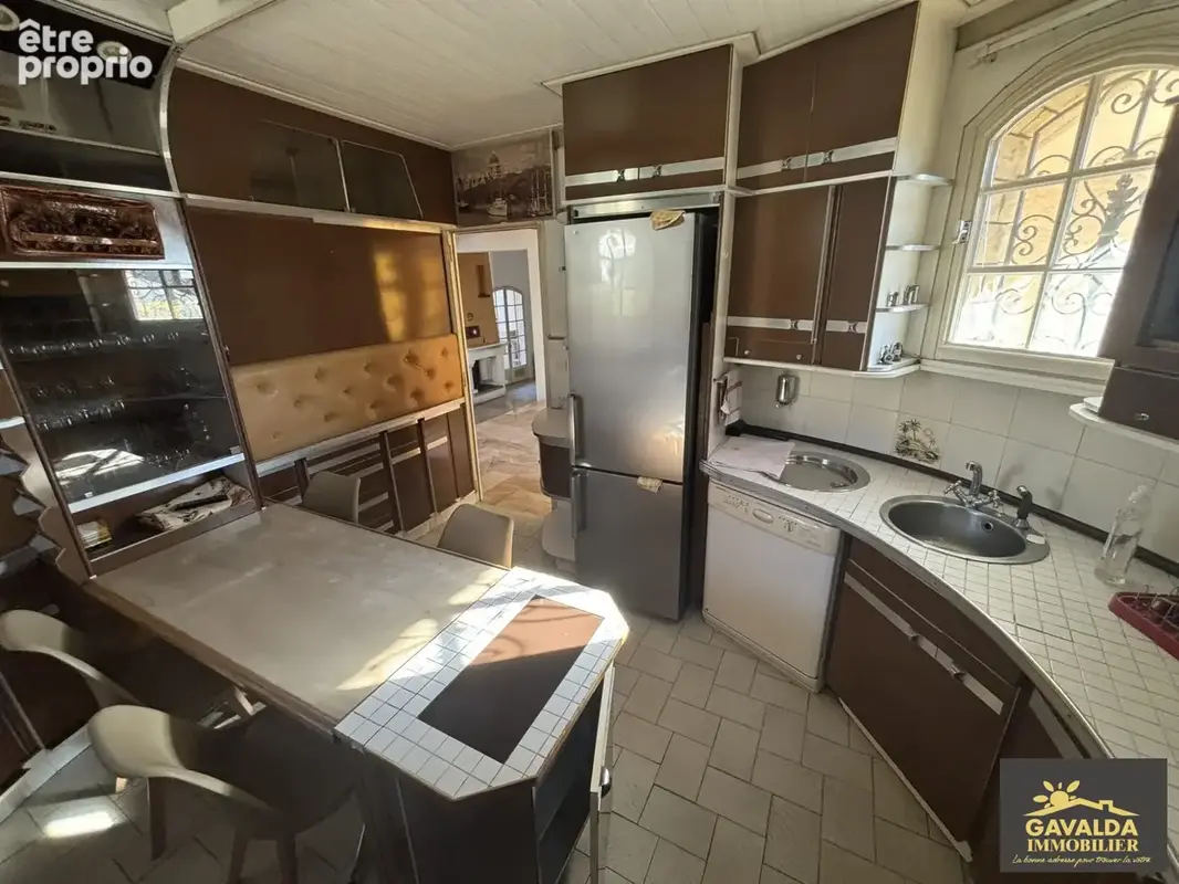 Maison 5 pièces 171 m² à vendre à Perpignan (66000) - photo 2