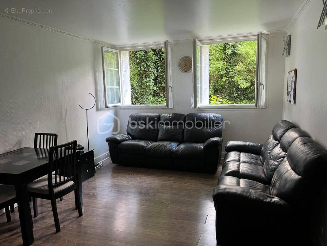 Appartement à COLOMBES