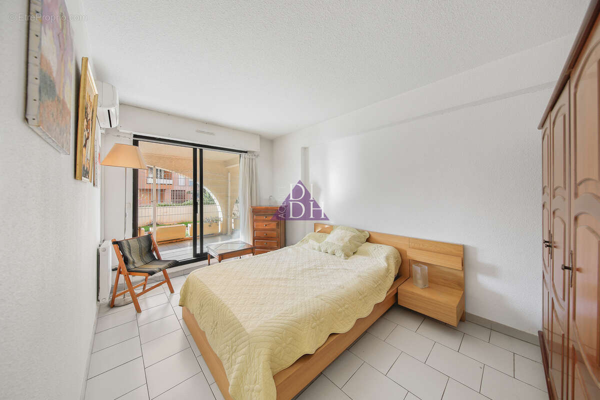 Appartement à HYERES