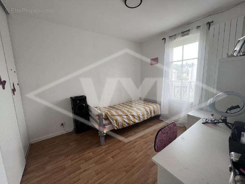 Maison à COMBS-LA-VILLE