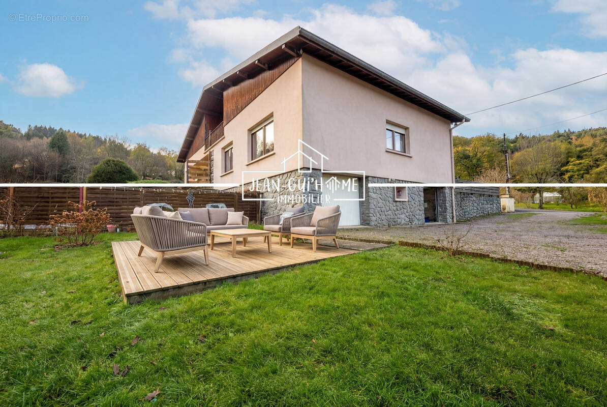Appartement à SAINT-NABORD