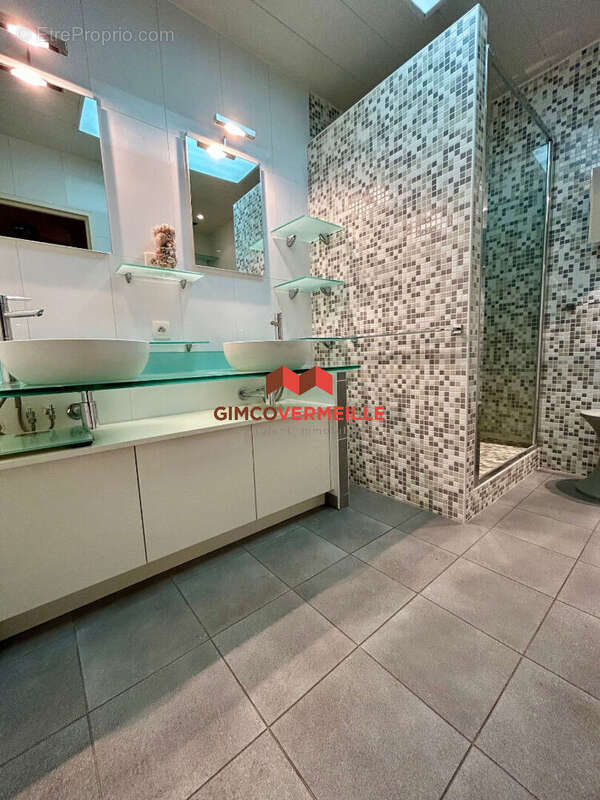 Appartement à POISSY