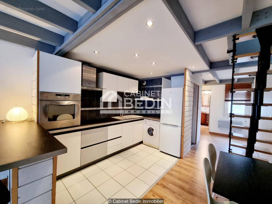 Appartement à BORDEAUX