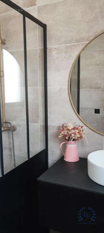 Maison à SAINT-ZACHARIE