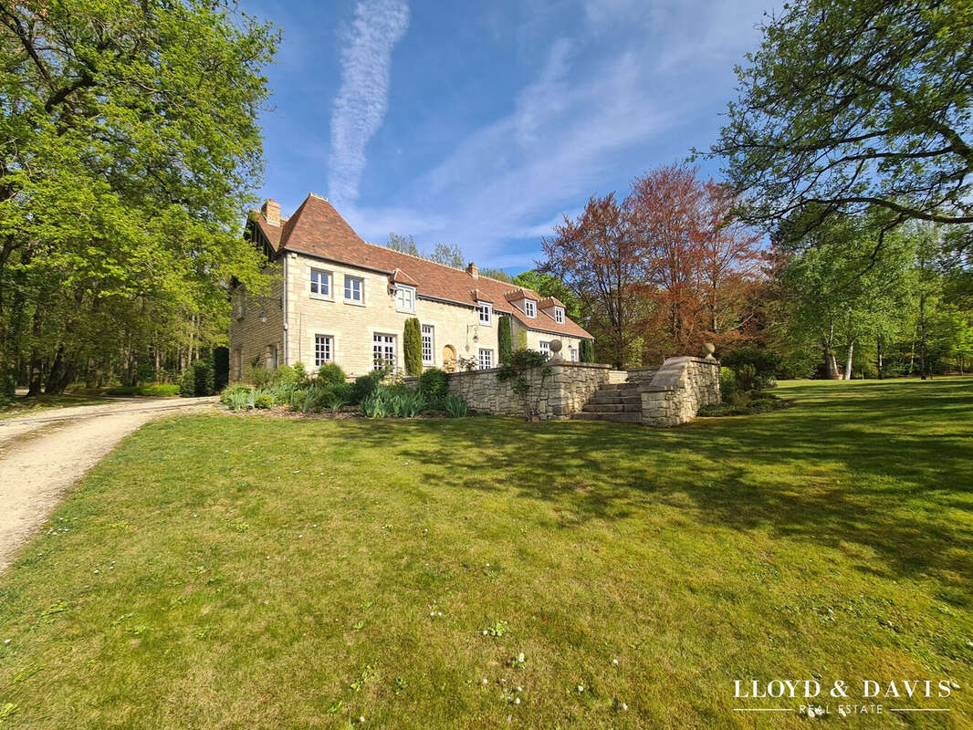 Maison à JANVILLE-SUR-JUINE
