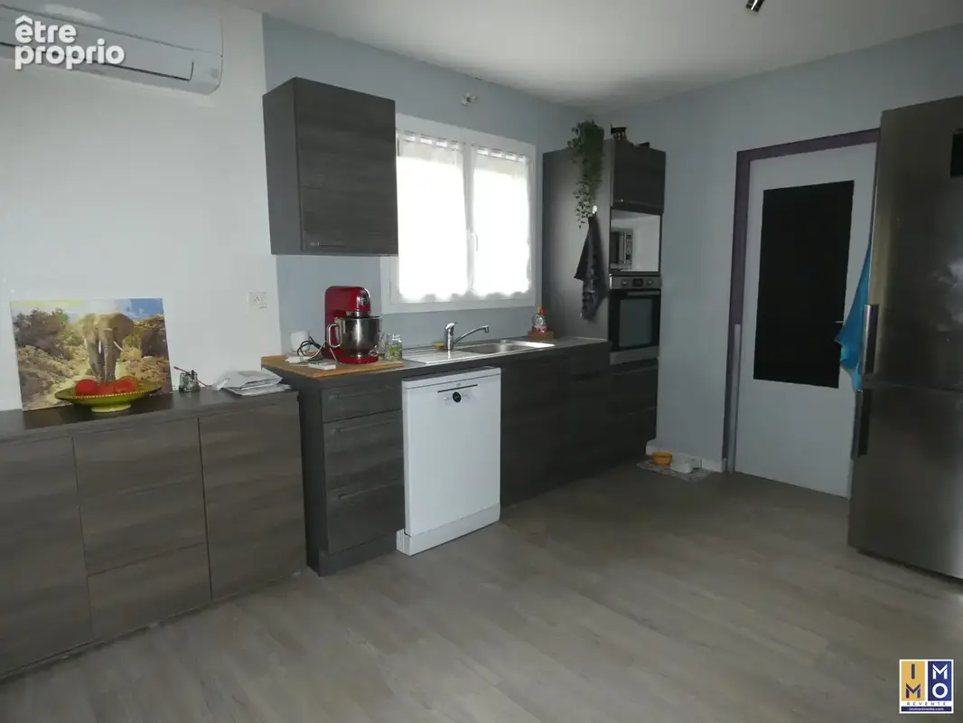 Maison 4 pièces 87 m² à vendre à Avord (18520) - photo 2