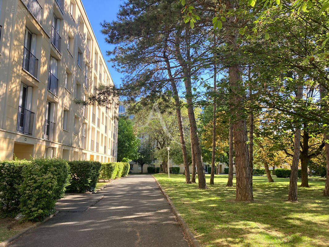 Appartement à BRY-SUR-MARNE