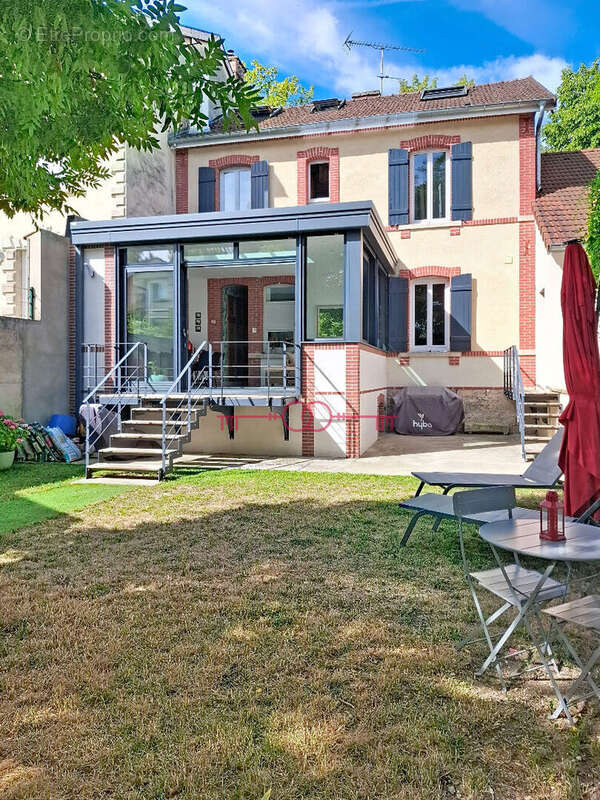 Maison Chalons En Champagne 5 pièce(s) 186 m2 au sol - photo 4