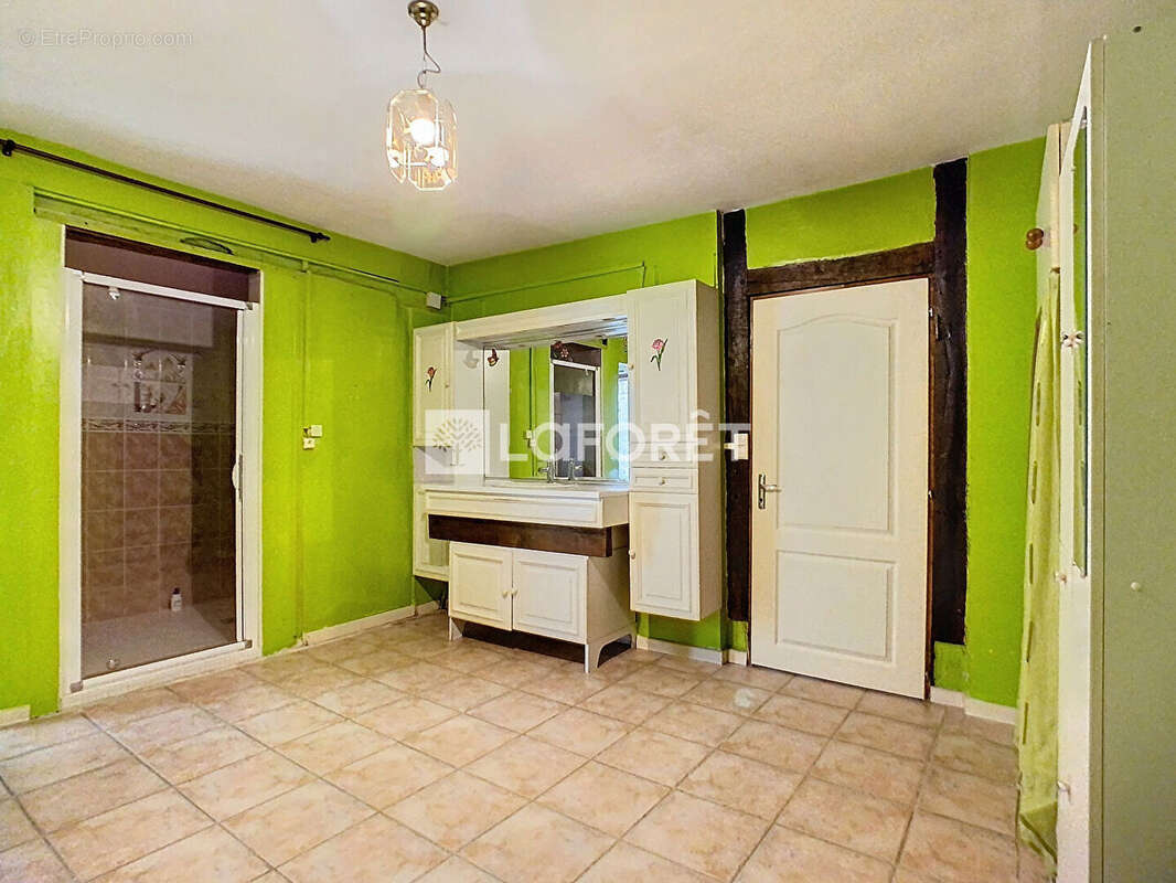 Maison à BELVAL-EN-ARGONNE