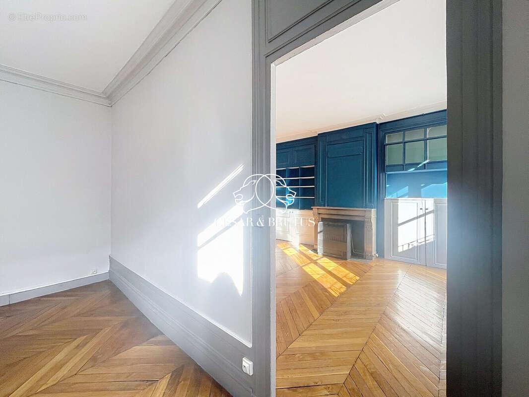 Appartement à LYON-6E